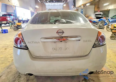 2010 Nissan Altima 2.5 z USA, uszkodzony, nr VIN 1N4AL2AP6AC149392